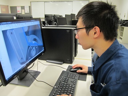 機械ＣＡＤ実習写真